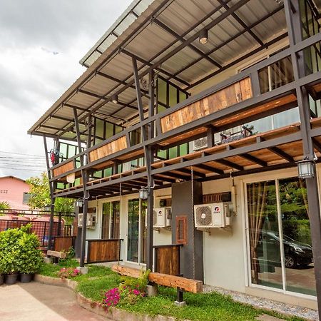 Capital O 1051 Pagoda House Chiang Mai Bagian luar foto