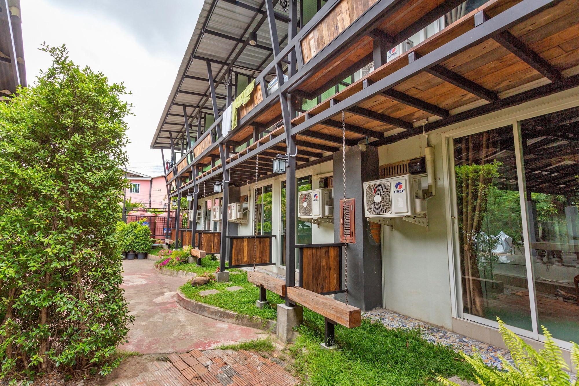 Capital O 1051 Pagoda House Chiang Mai Bagian luar foto