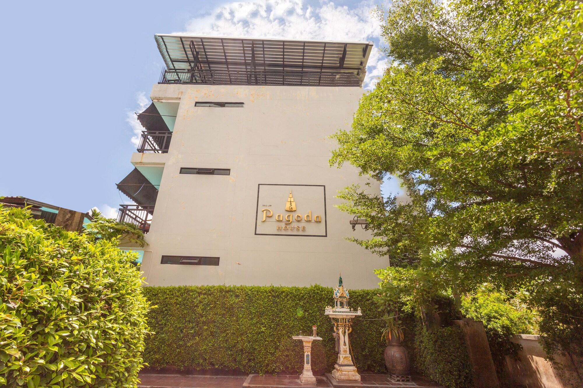 Capital O 1051 Pagoda House Chiang Mai Bagian luar foto