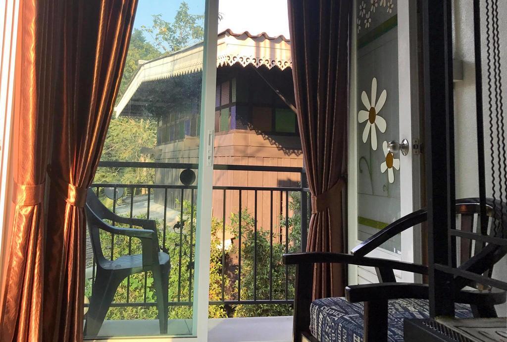 Capital O 1051 Pagoda House Chiang Mai Bagian luar foto
